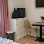 Gaestehaus Zeller Altstadt Δωμάτια σε οικογενειακή κατοικία *