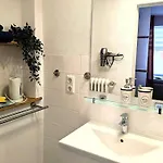 Gaestehaus Zeller Altstadt * Zell an der Mosel