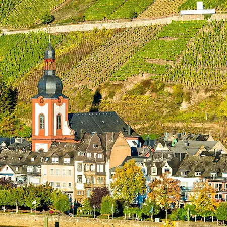 홈스테이 Gaestehaus Zeller Altstadt *