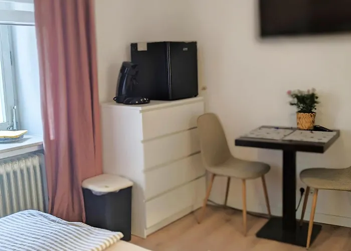 Gaestehaus Zeller Altstadt 홈스테이 *