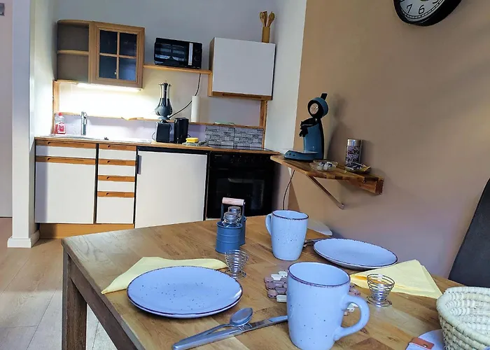 홈스테이 Gaestehaus Zeller Altstadt *