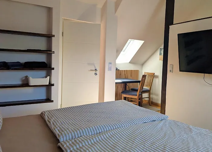 홈스테이 Gaestehaus Zeller Altstadt 첼 안 데어 모젤