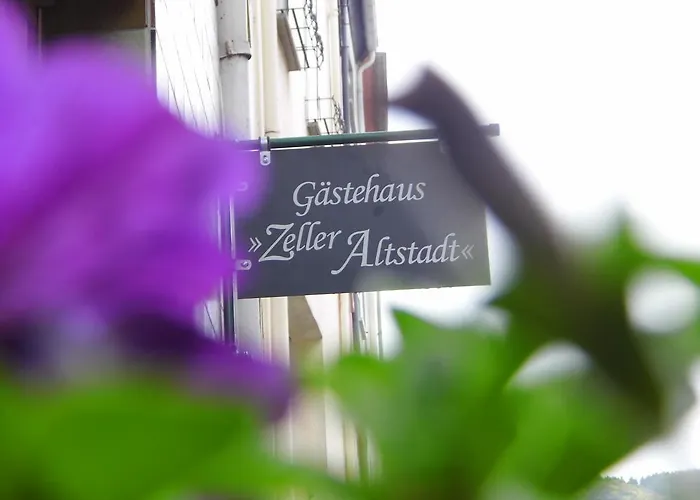 홈스테이 Gaestehaus Zeller Altstadt 첼 안 데어 모젤